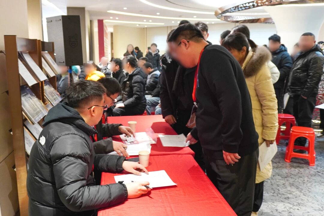 城发·七彩新筑配售型保障性住房项目第二批次选房活动顺利进行